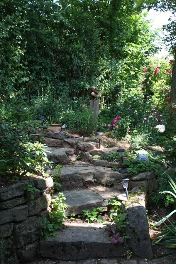 Ferienwohnung Gartenreich Obereisenheim Екстериор снимка